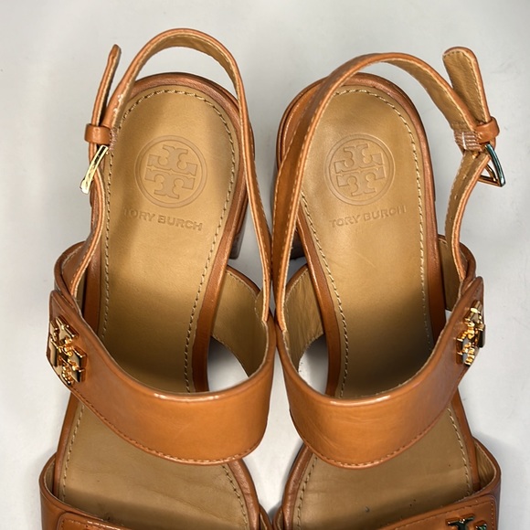 Tory Burch Tan Sandals - Picture 9 of 16